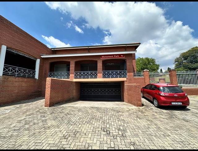 BUSINESS PROPERTY TO RENT IN MONUMENT PARK EXT